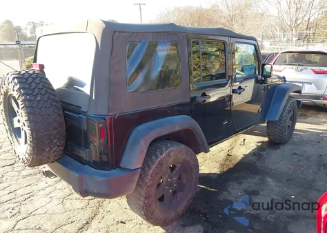 2016 Jeep Wrangler Unlimited Sport z USA, uszkodzony, nr VIN 1C4BJWDG4GL107349